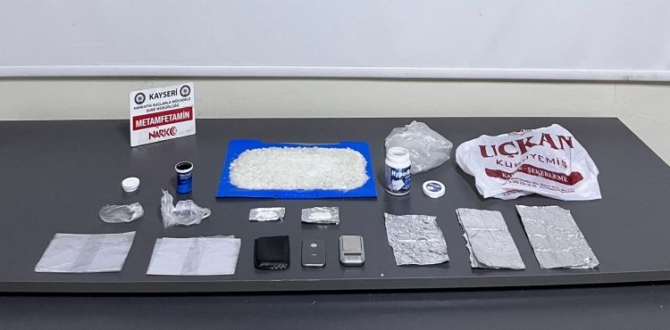 Uyuşturucu madde operasyonunda 2 gözaltı