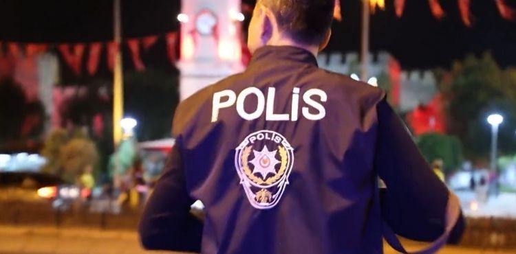 Huzur Güven Uygulamaları’nda 8 aranan şahıs yakalandı