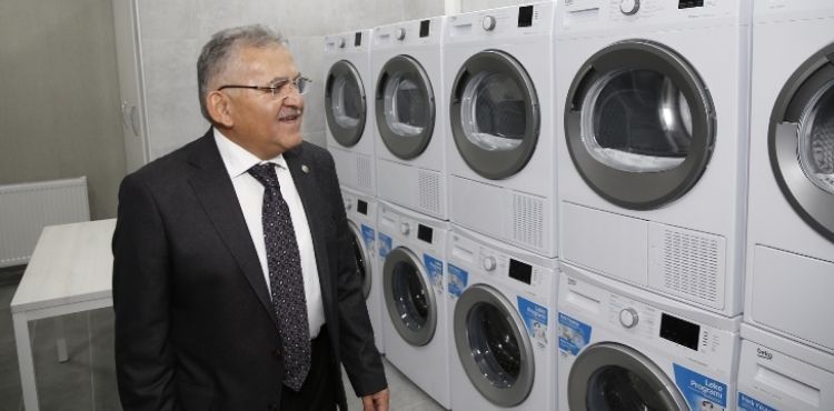 GENÇ DOSTU BÜYÜKŞEHİR’İN ÖRNEK HİZMETİ ÇAMAŞIR YIKAMA MERKEZİ’NİN KAPASİTESİ GENİŞLETİLDİ
