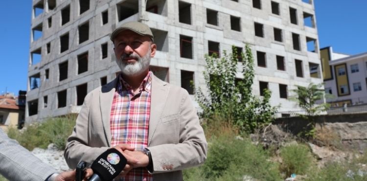 BAŞKAN ÇOLAKBAYRAKDAR, “TÜRKİYE’DE KENDİ İMKÂNLARIYLA DÖNÜŞÜM YAPAN TEK BELEDİYEYİZ”