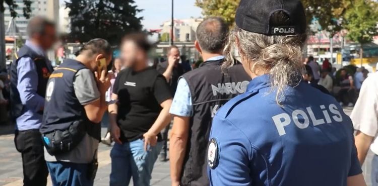 Kayseri’de 308’i yabancı uyruklu 720 şahıs sorgulandı