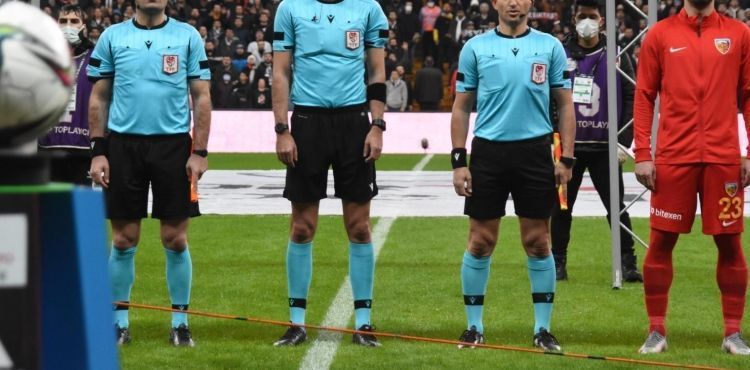 Beşiktaş - Kayserispor maçını Ali Şansalan yönetecek