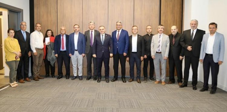 Rektör Prof. Dr. Altun, Daire Başkanları ile Bir Araya Geldi
