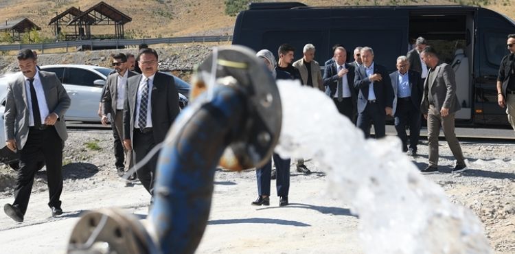 KAYSERİ PROTOKOLÜNÜN ERCİYES’TE JEOTERMAL SEVİNCİ: “ÇOK ÖNEMLİ BİR DESTİNASYON”