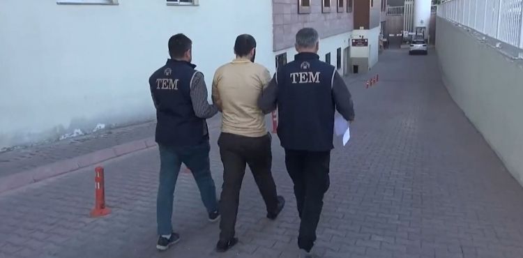 Terörle Mücadele ekiplerinden şafak operasyonu: 8 gözaltı