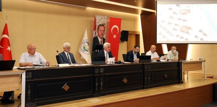 KÜTLE PARSEL ALICISINI BEKLİYOR