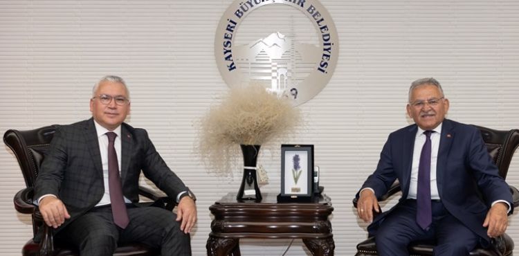 SİVAS VALİSİ ŞİMŞEK’TEN BAŞKAN BÜYÜKKILIÇ’A ZİYARET
