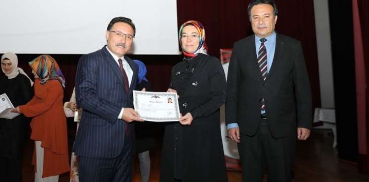 Vali Çiçek, “İçinde Eğitimcinin Olmadığı Hiçbir Proje Başarıya Ulaşamaz.”