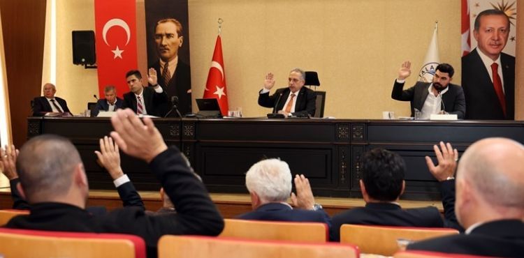 TALAS'TA BÜTÇE BÜYÜYOR, YATIRIMLAR ARTIYOR