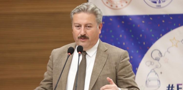 MELİKGAZİ’DE ERASMUS TANITIM VE BİLGİLENDİRME SEMİNERİ