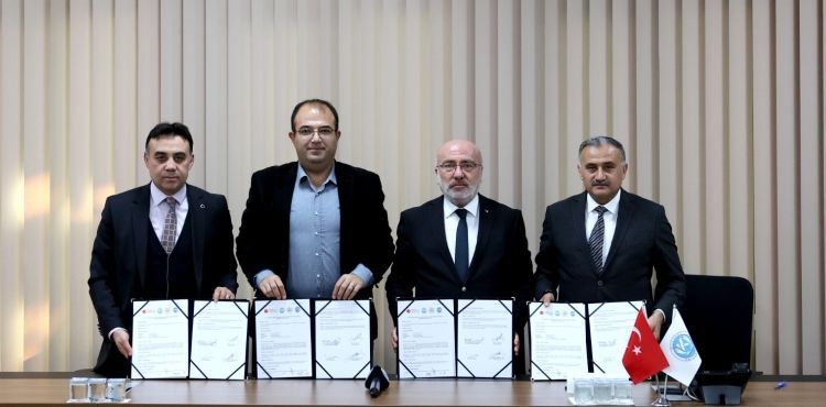 ERÜ’de “Rektör-Akademisyenler Buluşması” Başladı