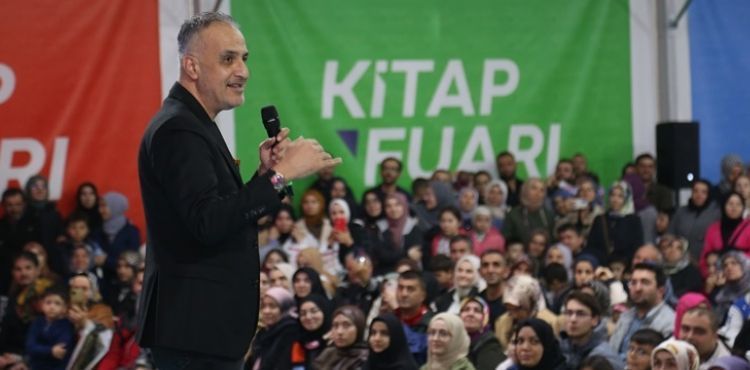 ÜNLÜ YAZARLARDAN BÜYÜKŞEHİR’İN 6’NCI KAYSERİ KİTAP FUARI’NA ÖVGÜ