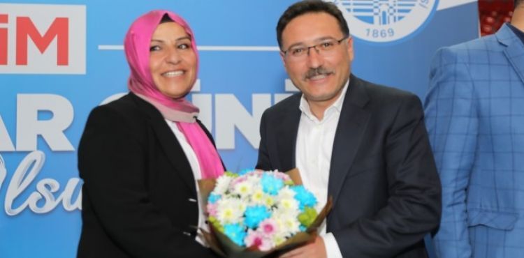 Vali Çiçek, “Muhtarlarımızın Desteği Olmadan Hiçbir Mücadeleyi Başaramayız”