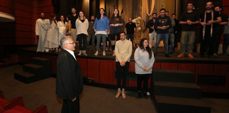 BAŞKAN BÜYÜKKILIÇ’TAN “KAYSERİ DEVLET TİYATROSU” DUYARLILIĞI