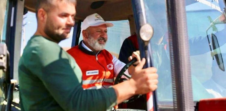 “TÜRKİYE YÜZYILI’NDA ÇİFTÇİLERİMİZİ GELECEĞE TAŞIYACAK PROJELER ÜRETİYORUZ”