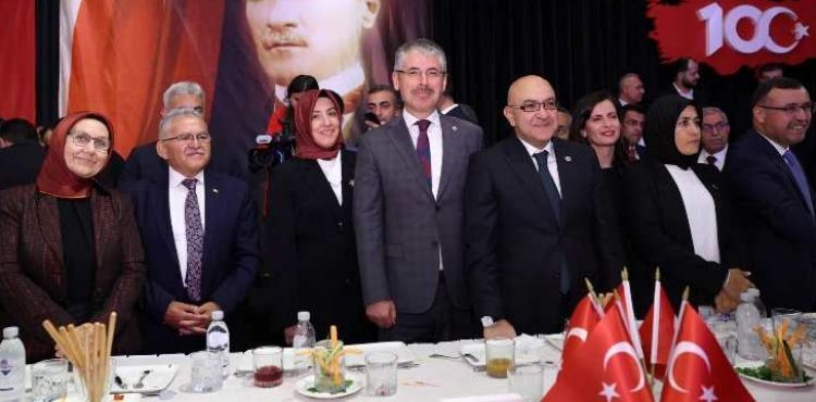 BAŞKAN BÜYÜKKILIÇ, CUMHURİYET’İN YÜZÜNCÜ YIL RESEPSİYONU’NA KATILDI