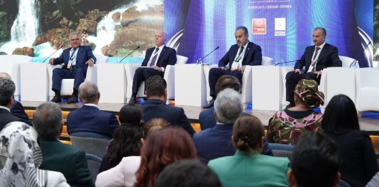 BAŞKAN BÜYÜKKILIÇ, BİRLEŞMİŞ MİLLETLER HABİTAT ZİRVESİ’NDE KONUŞTU
