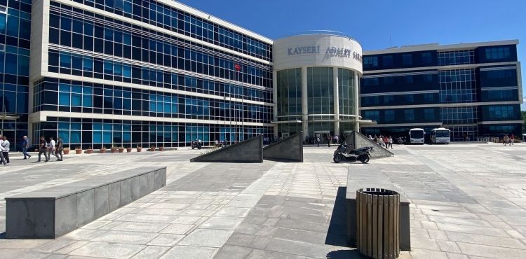 Yurt dışına tarihi eser götürmeye çalışan şahıs suçlamayı reddetti