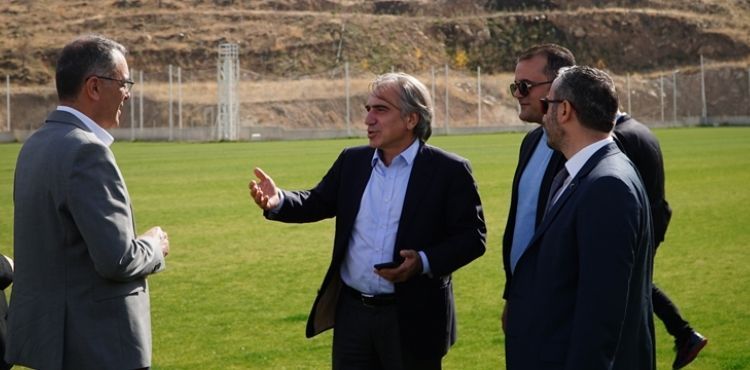 SPOR TURİZMİ PROFESYONELLERİNDEN ERCİYES YÜKSEK İRTİFA KAMP MERKEZİ’NE TAM NOT