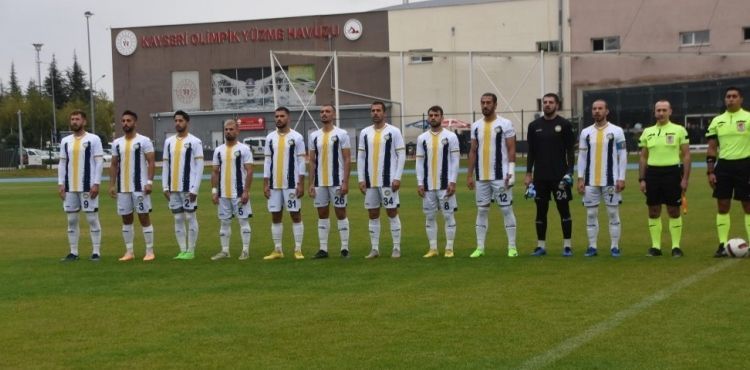 Talasgücü Belediyespor Kupa’ya farklı mağlubiyetle veda etti