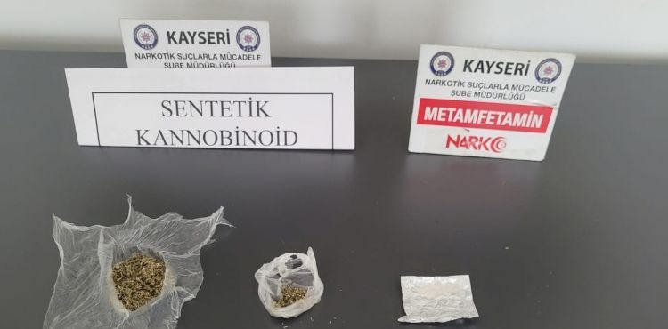 Narkotik operasyonunda 4 kişi yakalandı