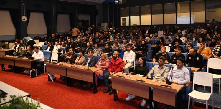BÜYÜKŞEHİR’DEN PERSONELE ‘İŞ VE STRES YÖNETİMİ, ÖFKE KONTROLÜ’ EĞİTİMİ
