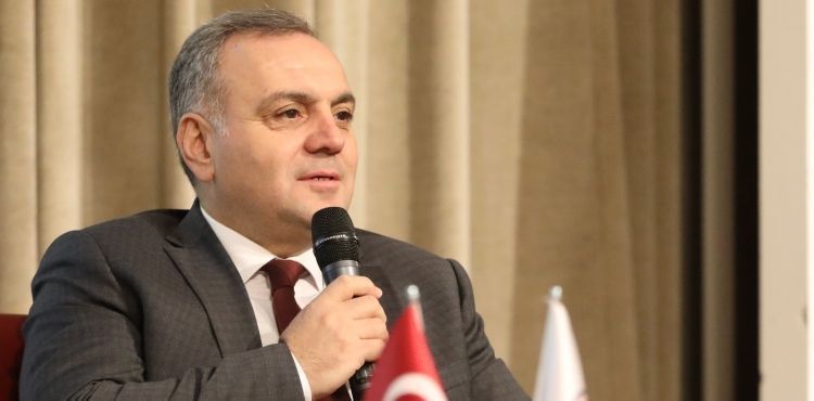 Rektör Prof. Dr. Altun, Öğrenciler İle Bir Araya Geldi