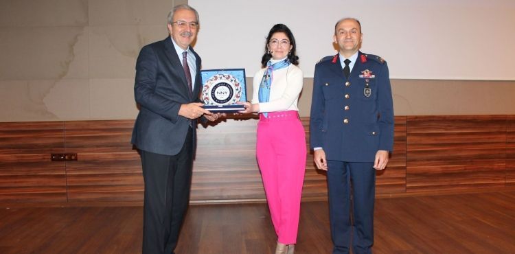 NNYÜ’DE TÜRK HAVACILIK TARİHİ ANLATILDI