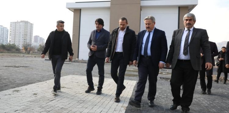 MELİKGAZİ, YENİKÖY MAHALLESİ'NİN SAĞLIK İHTİYACINI GİDERDİ