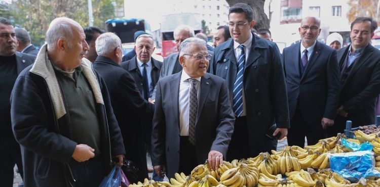 BAŞKAN BÜYÜKKILIÇ’TAN “PAZAR YERİ” ZİYARETİ