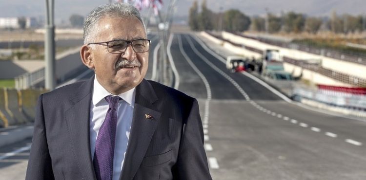 BAŞKAN BÜYÜKKILIÇ’TAN GÖNÜLLERE DOKUNAN PROJELER