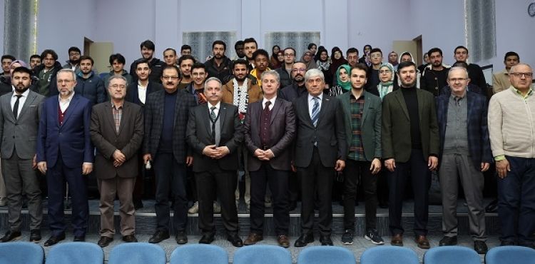 BAŞKAN YALÇIN İLAHİYAT ÖĞRENCİLERİ İLE BULUŞTU
