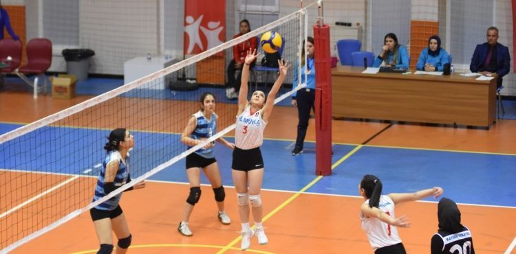 Kayseri Voleybol Kulb  Adana Voleybol: 3-0