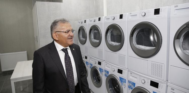 BÜYÜKŞEHİR, 6 BİN 650 ÖĞRENCİNİN ÇAMAŞIRLARINI ÜCRETSİZ YIKADI