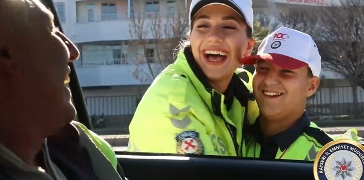Trafik ekiplerinden özel öğrencilere trafik eğitimi