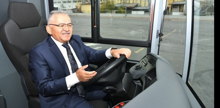 BAŞKAN BÜYÜKKILIÇ: “YENİ ELEKTRİKLİ OTOBÜSLERİMİZ GÖRÜCÜYE ÇIKIYOR”