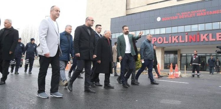 DOKTOR BAŞKANDAN BÜNYAN DEVLET HASTANESİ BÖLGESİNE “OTOBAN” GİBİ YOL