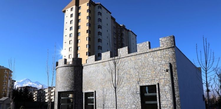 ŞUŞA AZERBAYCAN KÜLTÜR EVİ’NDE SONA DOĞRU