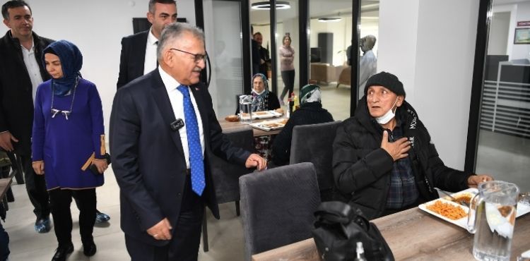 DOKTOR BAŞKANIN ÖRNEK PROJESİ, HEM DUA HEM DE TEBRİK ALIYOR
