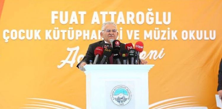 ÇOCUKLARDAN BAŞKAN BÜYÜKKILIÇ’A “KÜTÜPHANE” TEŞEKKÜRÜ