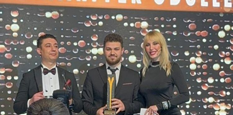 İYİ Partili Sedat Kılınç Yılın İnşaat Markası Ödülüne Layık Görüldü