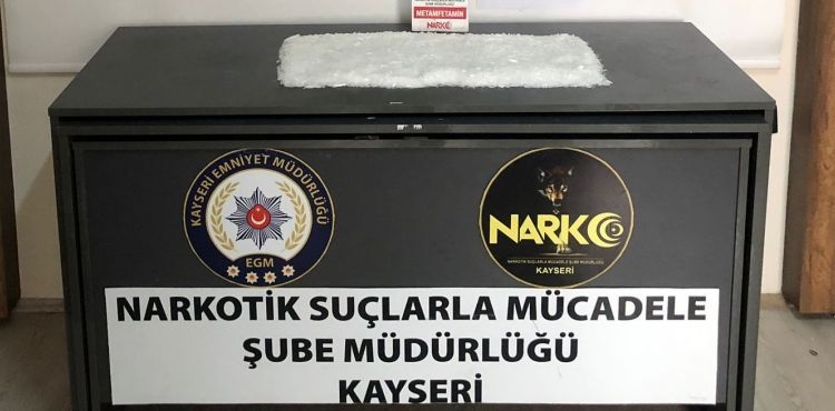 Narkotik ekipleri 2 kilo 15 gram uyuşturucu madde ele geçirdi