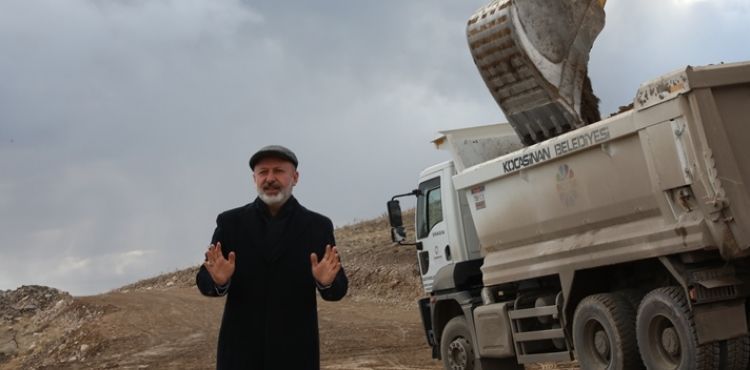 BAŞKAN ÇOLAKBAYRAKDAR, “YATAY MİMARİYE ÖRNEK GÖSTERİLECEK, YENİ BİR KOCASİNAN İNŞA EDİYORUZ”