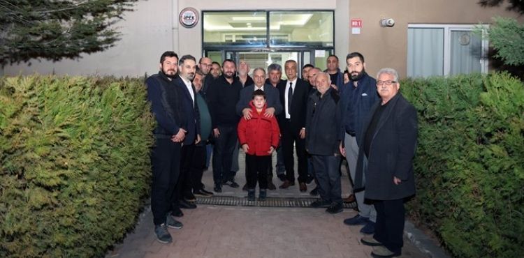 BAŞKAN YALÇIN AKŞAM OTURMASINDA