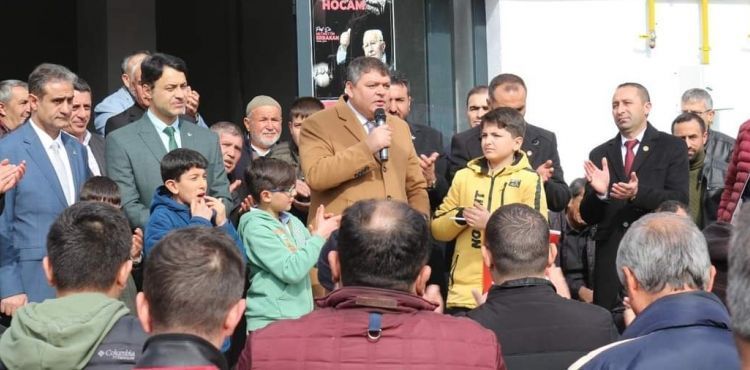 Güneşin olduğu yerde ampule hacet yoktur