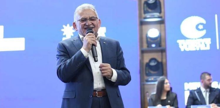BAŞKAN BÜYÜKKILIÇ, HAFTA SONU 20 PROGRAMA KATILARAK, YOĞUN BİR MESAİ HARCADI