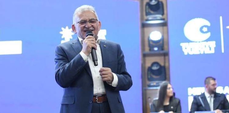BÜYÜKKILIÇ: “BİZ BİR AİLEYİZ, GÜÇLÜ BİR AİLE”