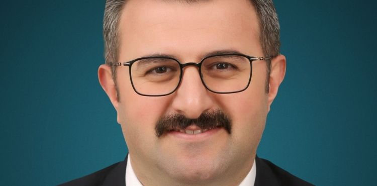 BAKİ COŞKUN, MELİKGAZİ BELEDİYE BAŞKANLIĞI İÇİN HIZLI BİR GİRİŞ YAPTI