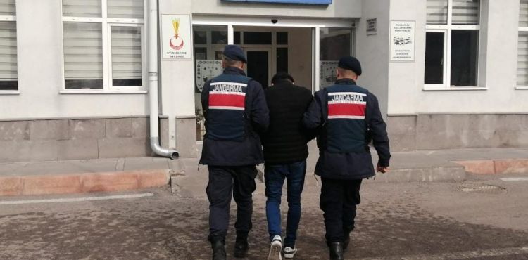 Silahlı Terör Örgütünde faaliyet yürüttüğü tespit edilen şüpheli Kayseri’de yakalandı