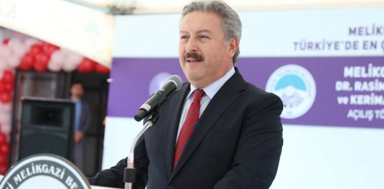 DİLE KOLAY: “MELİKGAZİ’DE 5 YILDA 21 ADET OKUL”